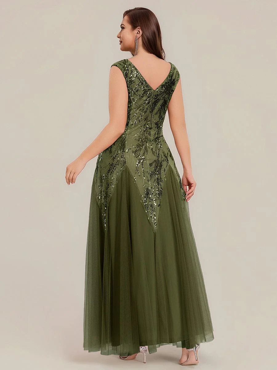 pretty FREYA|Plus Size Embroidered Sequin Cap Sleeve Dress - Image 3