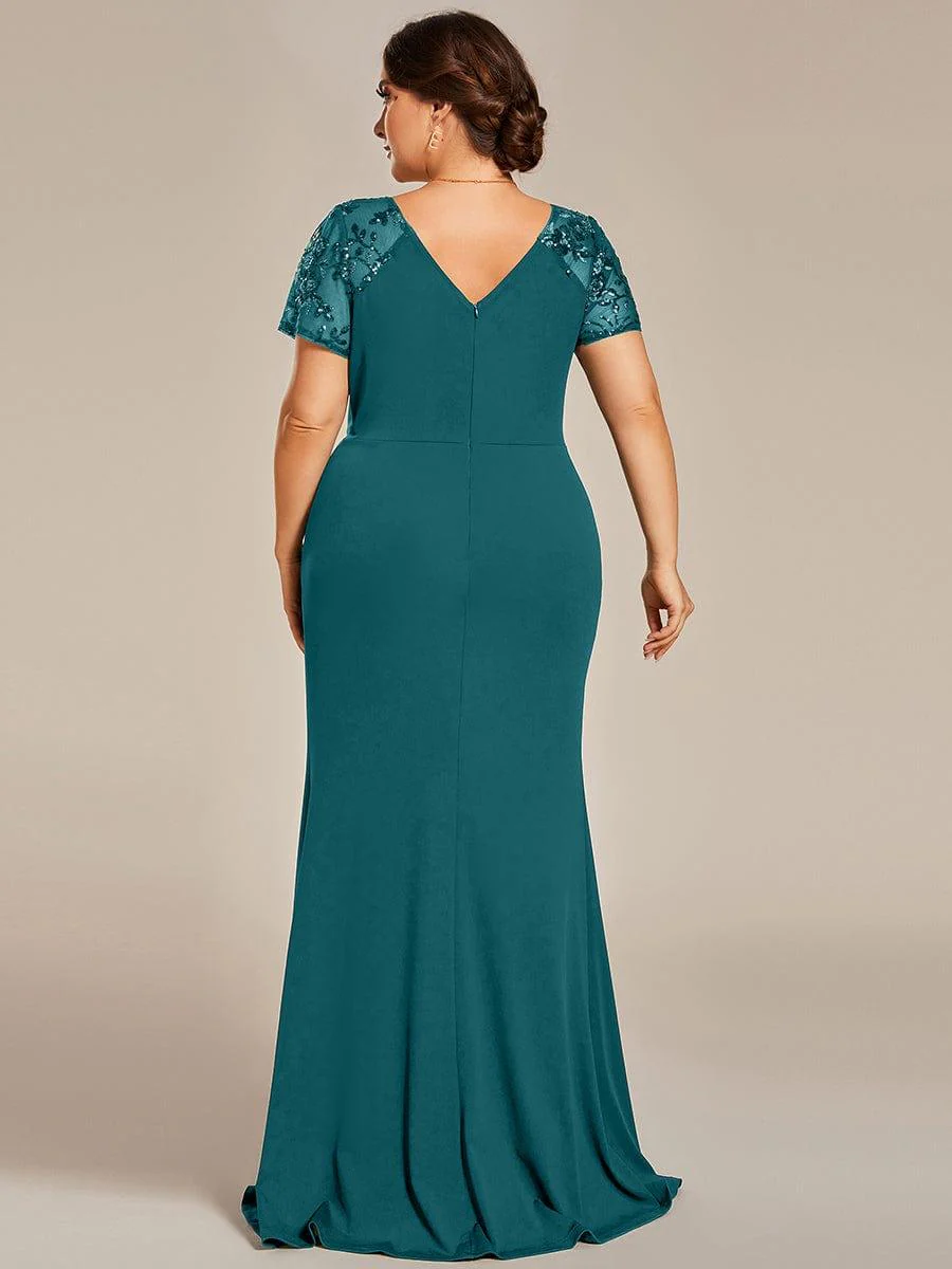 pretty GILDED|Plus Size Front Slit Short Sequin Sleeve Mother of the Bride Dress - Image 11