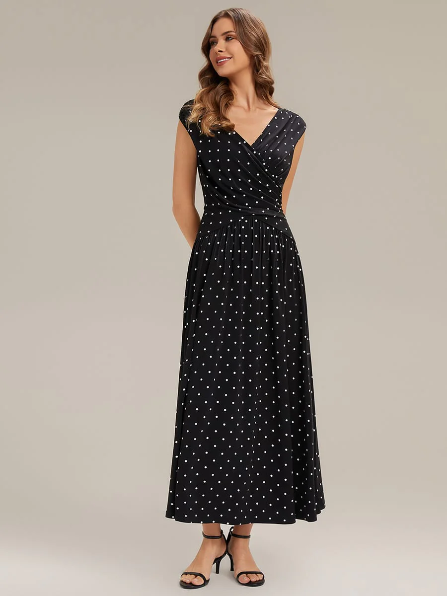 Polka Dot Knit Sleeveless Dress - Image 4