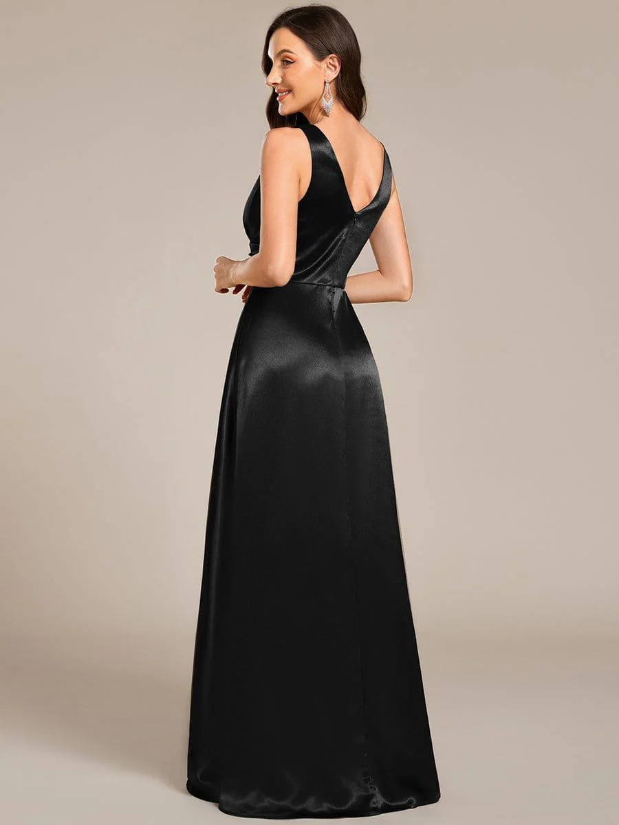 ever INDY|Sleeveless Empire Waist Satin Maxi Dress With Pockets in Black - Image 2